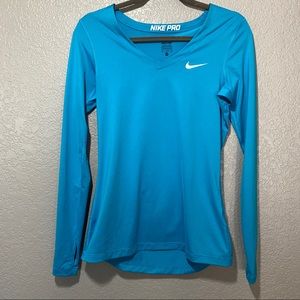 Nike Pro Woman’s Long Sleeve Cyan Medium